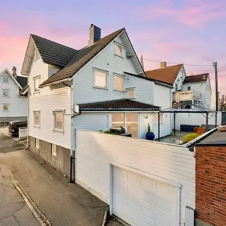 Floor 2br & Free Parking Stavanger